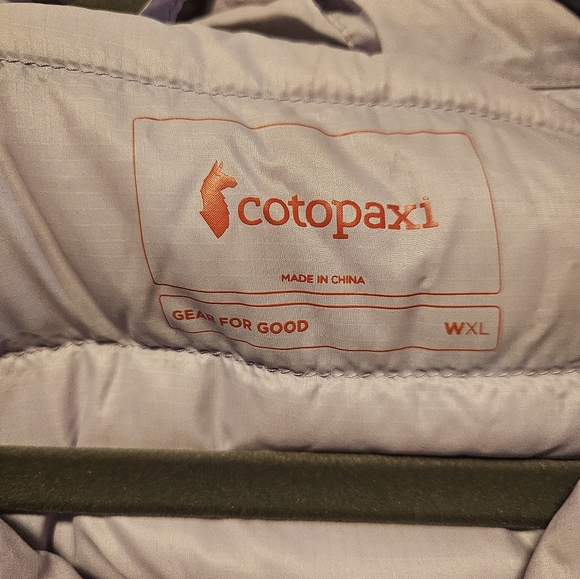Cotopaxi Fuego Down Vest - Women's size XL Extra Large - Picture 3 of 8
